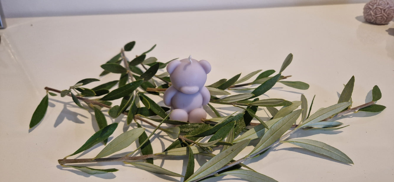 Bougie ourson en cire d’olive – Douceur artisanale et naturelle