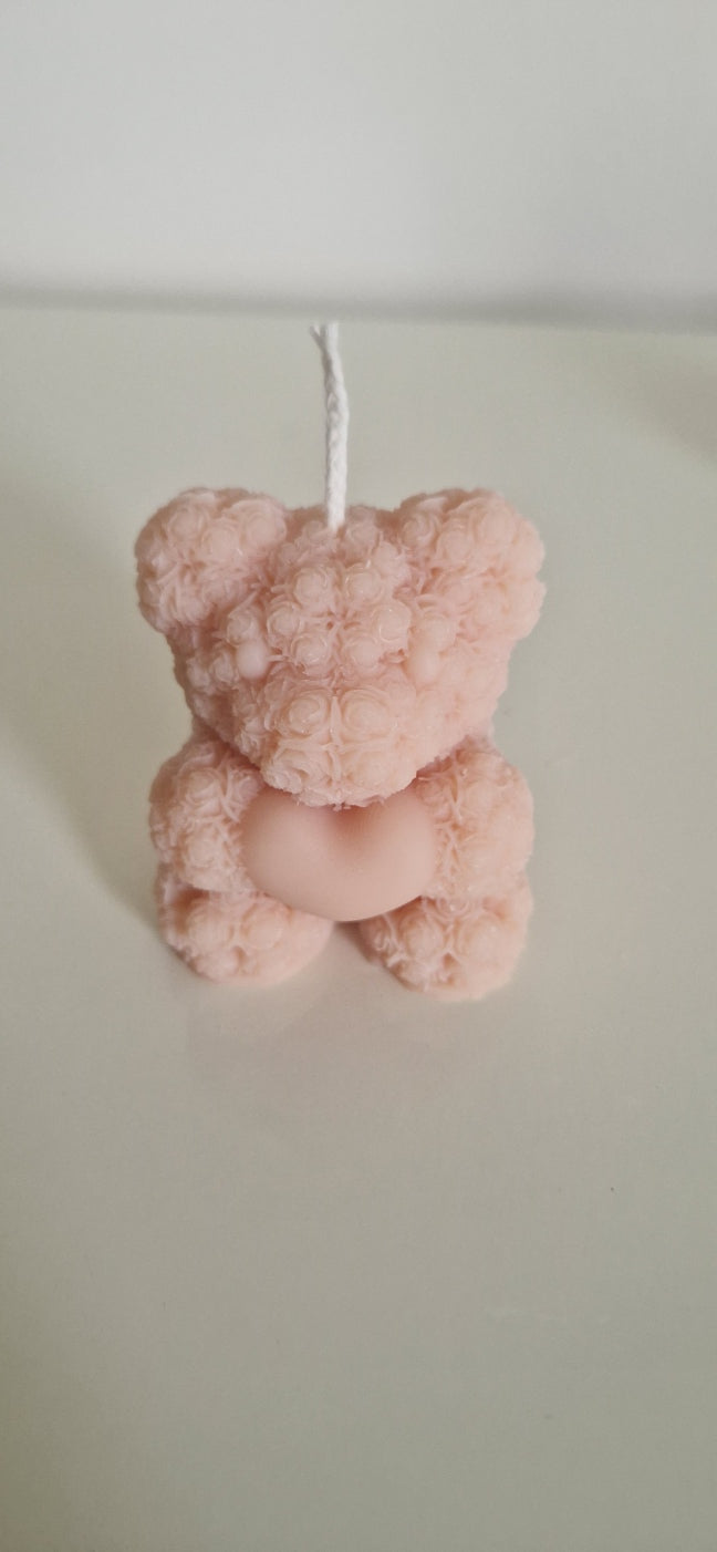 Bougie ourson cœur en cire d’olive – Cadeau tendre et écologique