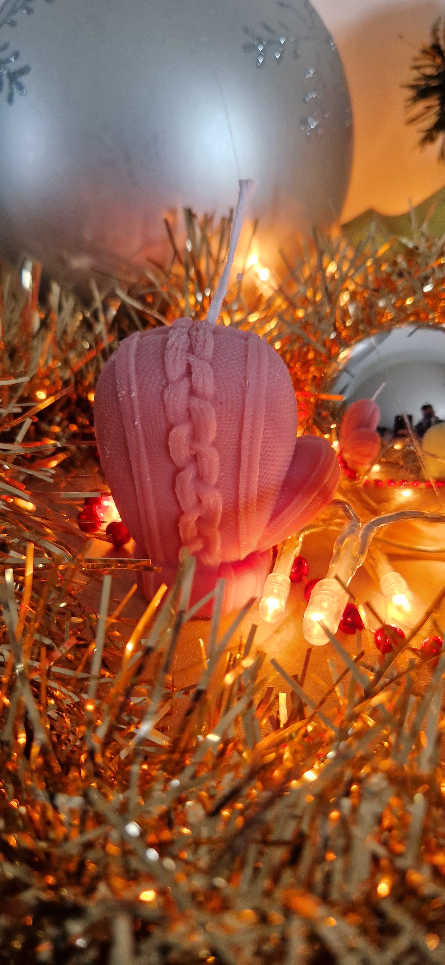 Bougie artisanale « La Moufle » – Cire d’olive & mèche coton – Parfum de Grasse