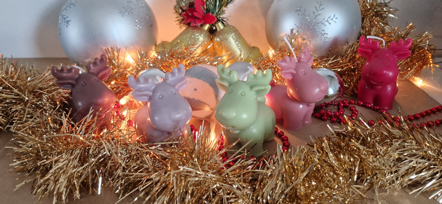 Bougie artisanale « Rudolph » – Cire d’olive & mèche coton – Parfum de Grasse