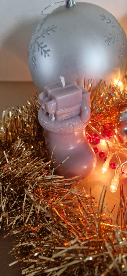 Bougie artisanale « La Botte » – Cire d’olive & mèche coton – Parfum de Grasse