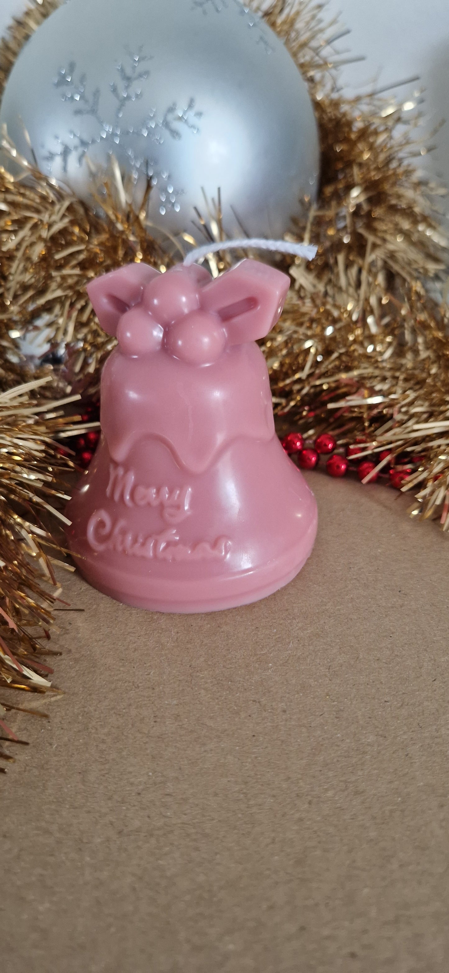 Bougie artisanale « La Cloche » – Cire d’olive & mèche coton – Parfum de Grasse