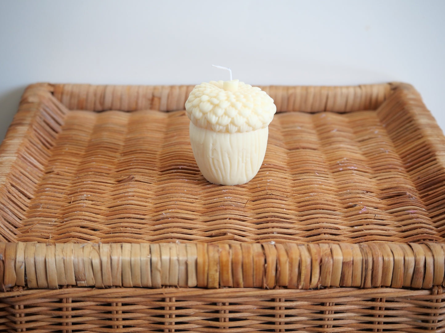 Bougie Artisanale "Noisette Dorée" – Élégance & Douceur