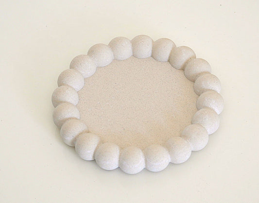 Plateaux Perles Élégantes – Design Minimaliste & Artisanat Éco-Responsable