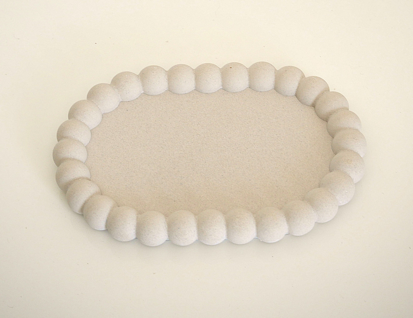 Plateaux Ellipse Chic – Design Minimaliste & Artisanat Éco-Responsable